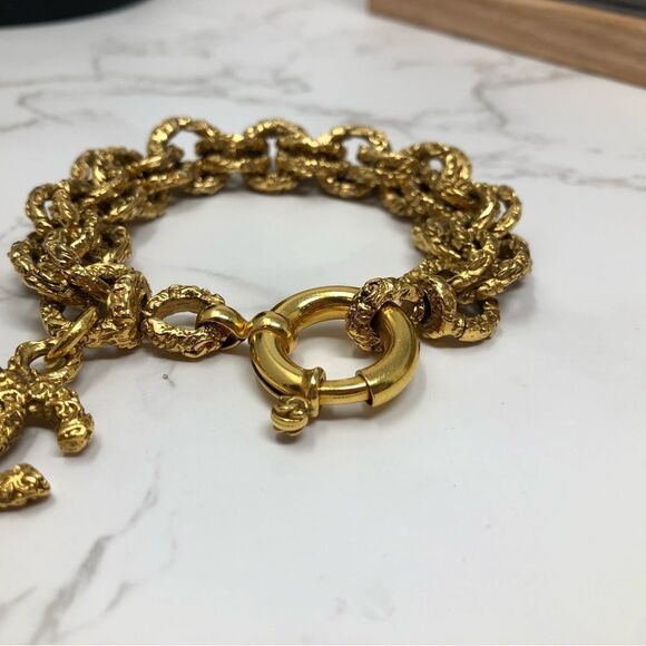 Chanel CC Lava 93A Tassel Textured Bracelet Gold tone - Picture 11 of 11